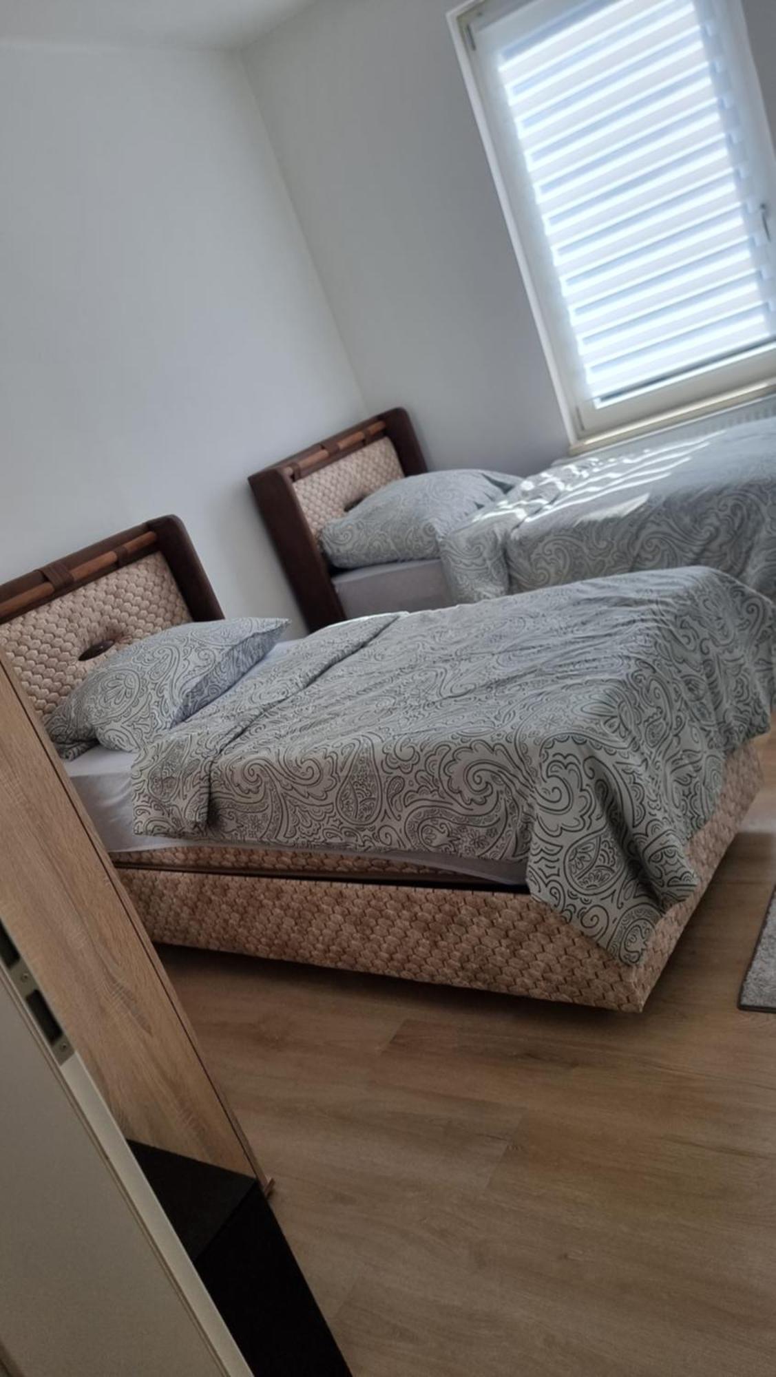 Ferienwohnung Balkan Erfurt Exteriör bild